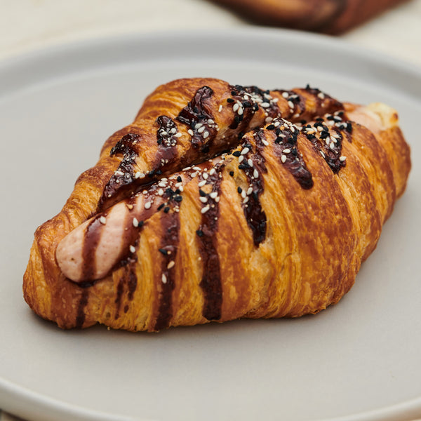 Chicken Sausage, Smoked Barbeque and Cheese Croissant (210 G)