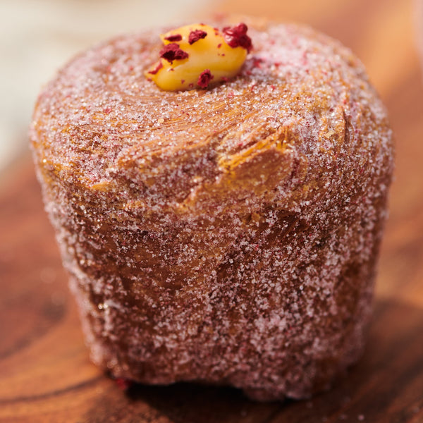 Passion Fruit with Raspberry Sugar Cruffin (124 G)
