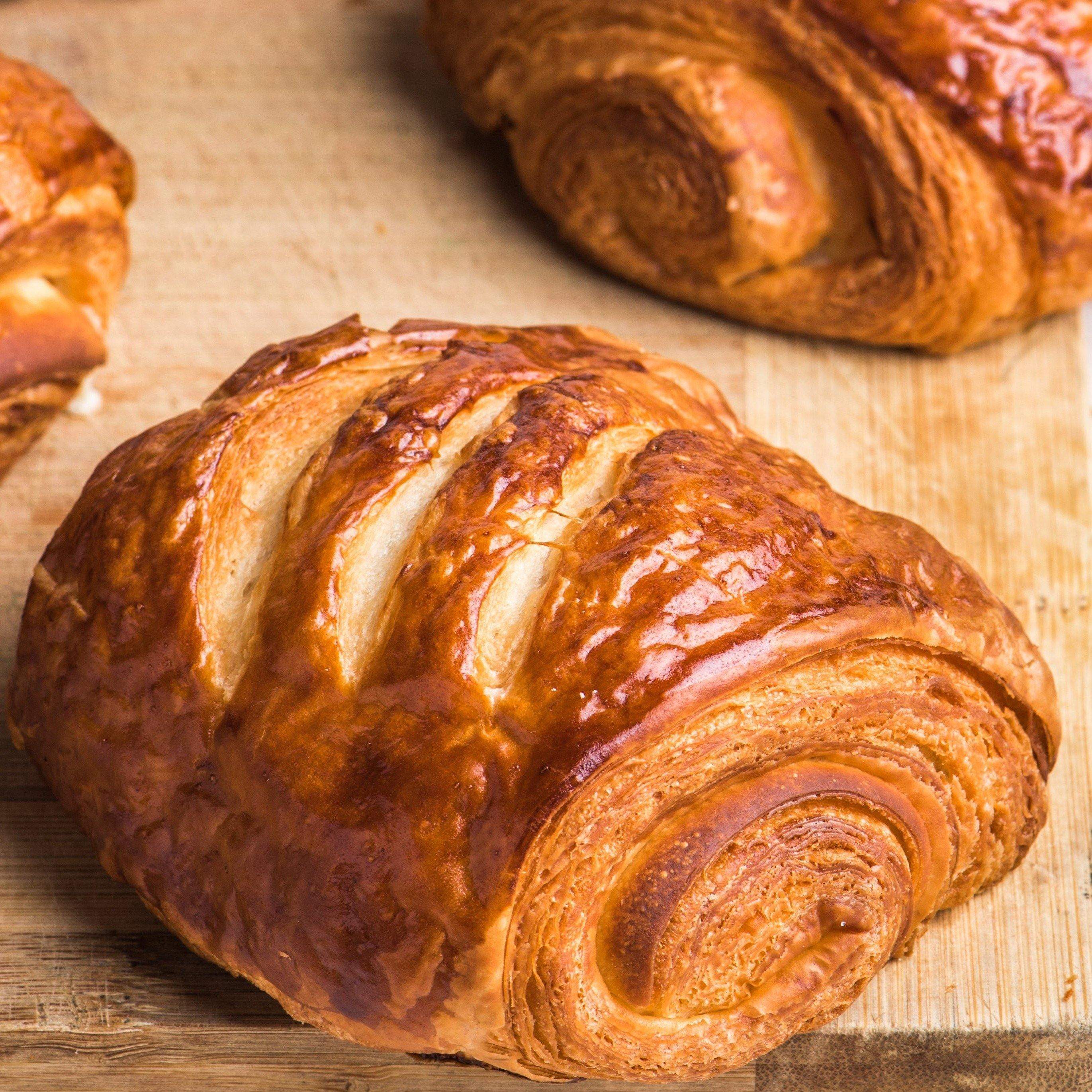SMOKED CHICKEN HAM & CHEESE CROISSANT - Suchalis Artisan Bakehouse